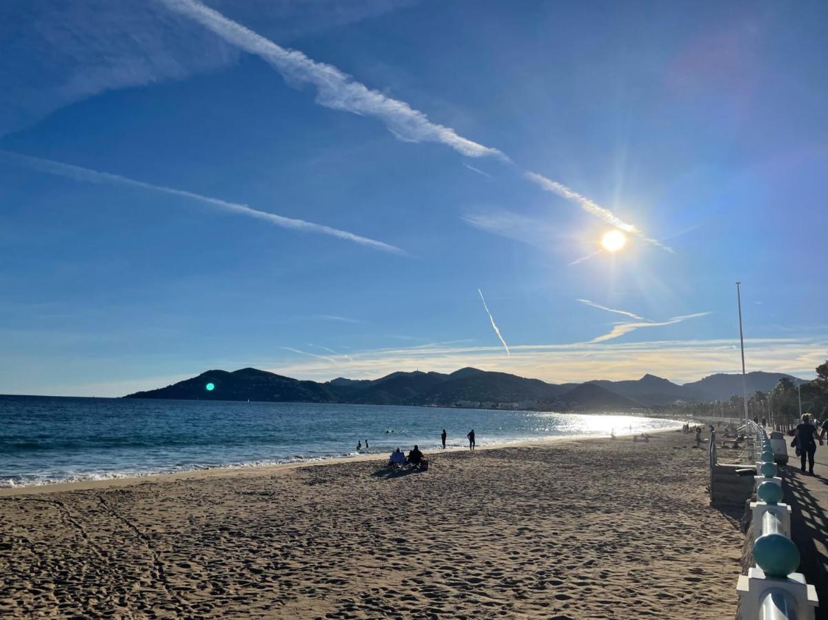 Vacances Paradisiaques, Plage Cannes Boccacabana, Studio Bagian luar foto
