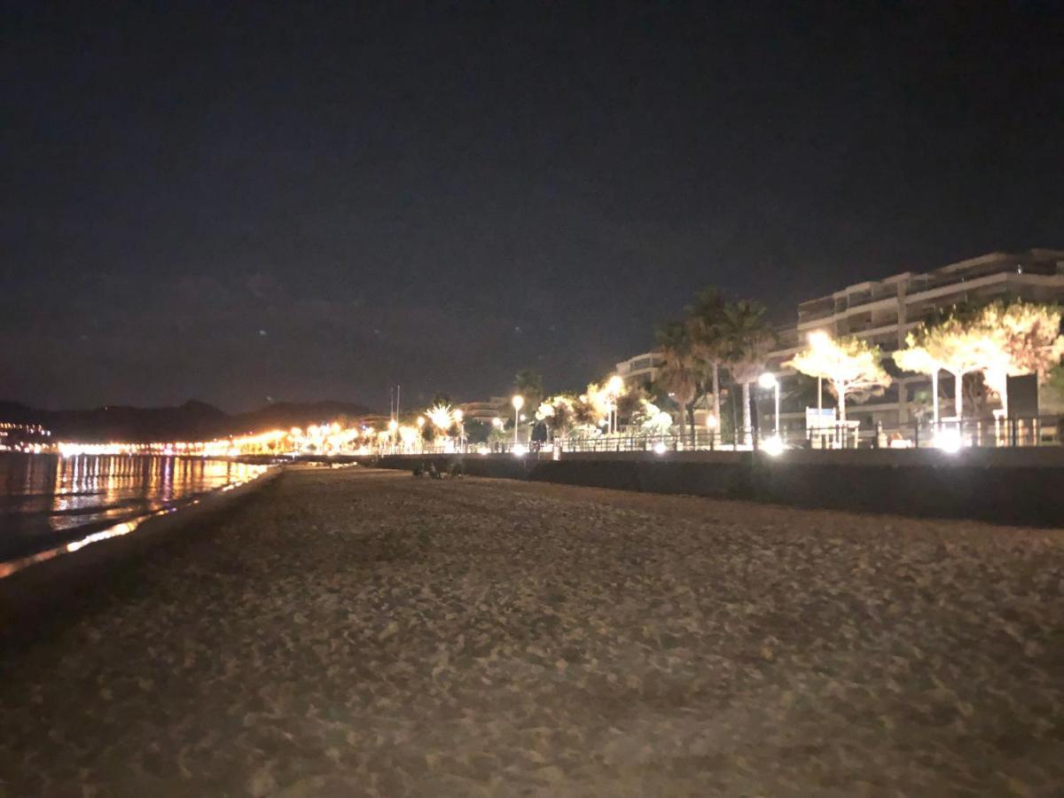 Vacances Paradisiaques, Plage Cannes Boccacabana, Studio Bagian luar foto